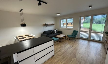 13ka Ground Oasis with Terrace Apartment 2 7