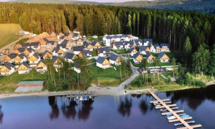 Lakeside Village 8 (+ sauna)