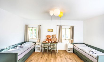 Slunečná Apartment 8 2