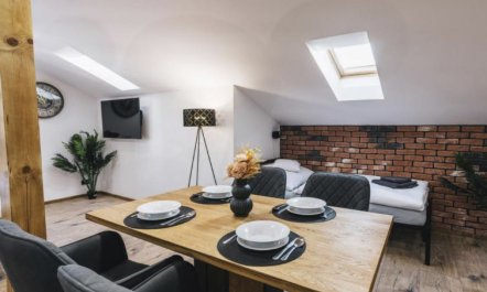 Historic Centre Apartment 2 7