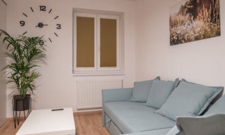 Claudia Apartment 5 6