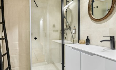 Růže Apartment 4 4