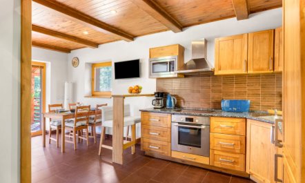 Bila Retreat with Pool 3