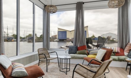 Harboursuite 2 incl. motorboot Holiday Home 2 1