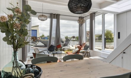 Harboursuite 2 incl. motorboot Holiday Home 2 6