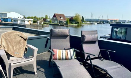 Harboursuite Woudsend incl. motorboot 5
