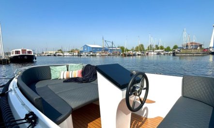 Harboursuite Woudsend incl. motorboot 2