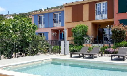 Primavera Holiday Home 2 1