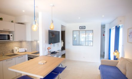 Port de La Gavine Apartment 25 6