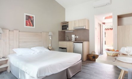 R&eacute;sidence Odalys R&eacute;f&eacute;rence Les Gardians Apartment 2 3