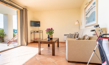 Provence Country Club 6