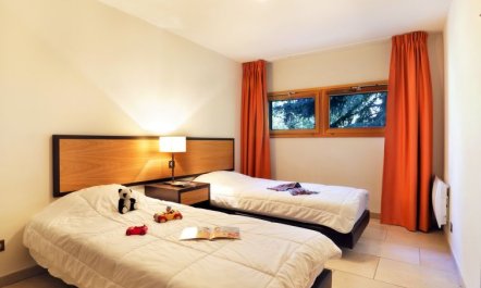 L'Adret Apartment 3 4