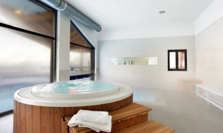 Le Grand Ermitage Apartment 3 4