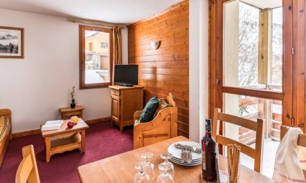 Les Chalets du Galibier Apartment 2 6