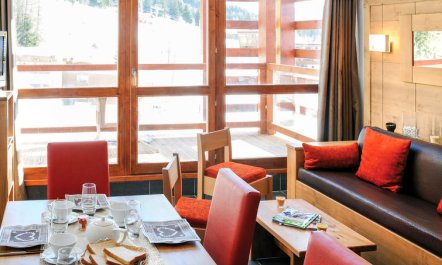 Le Roc Belle Face Apartment 3 6