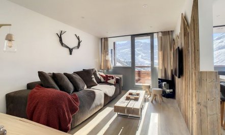 Burons 709/718 Apartment 3 5