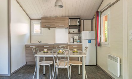 Le Mediterranée Apartment 3 6