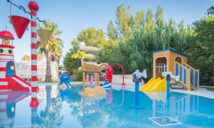 Le Mediterranée Apartment 5 1