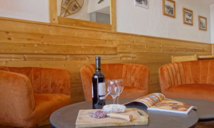 Le Grand Tichot A et B (Val Claret) Apartment 9 4