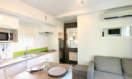 Le Mediterranée Apartment 6 3